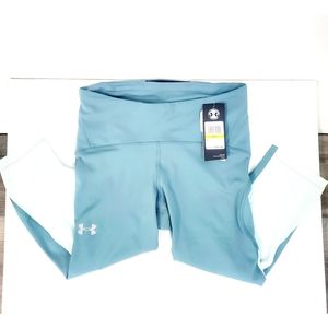 NWT Under Armour Green Heat Gear Capri Legging Stretch Pants.
